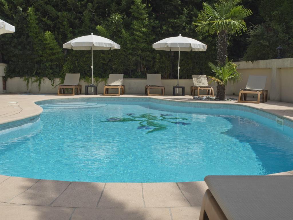 Hotel Les Oliviers Fayence Εξωτερικό φωτογραφία