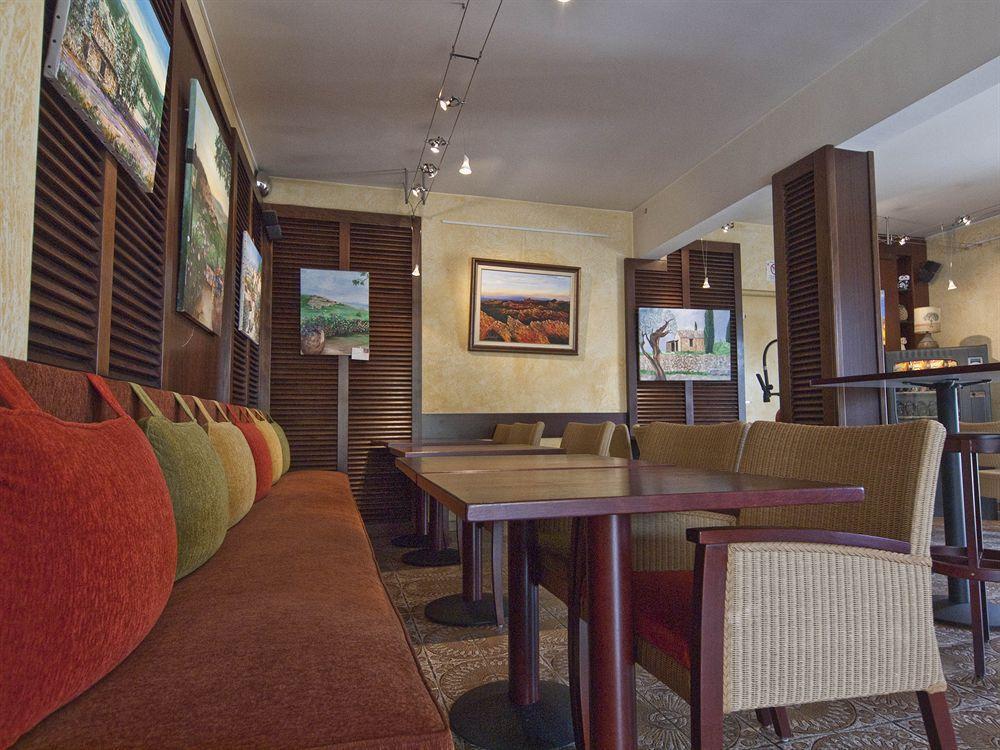 Hotel Les Oliviers Fayence Εξωτερικό φωτογραφία