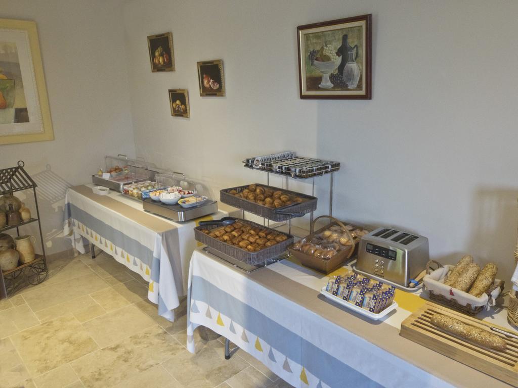 Hotel Les Oliviers Fayence Εξωτερικό φωτογραφία