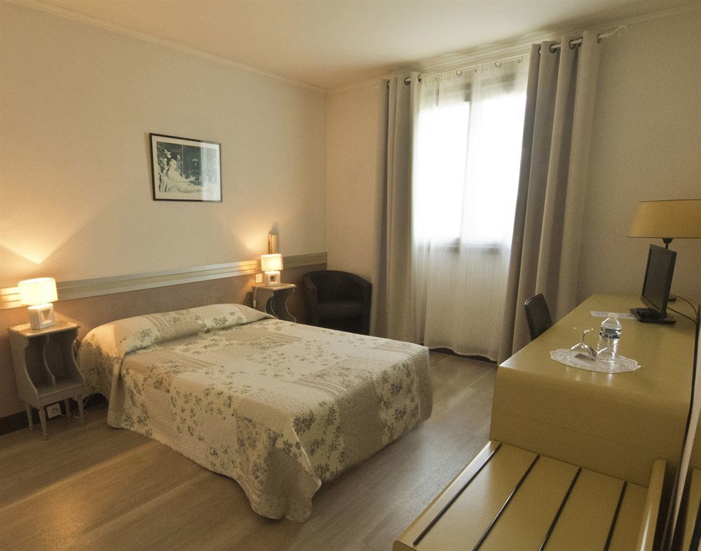 Hotel Les Oliviers Fayence Εξωτερικό φωτογραφία