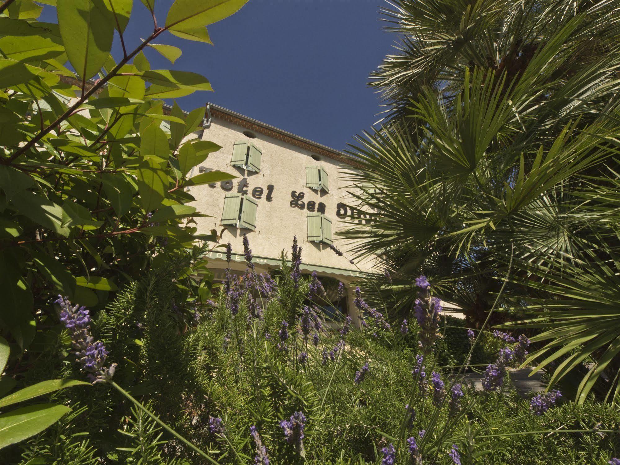 Hotel Les Oliviers Fayence Εξωτερικό φωτογραφία
